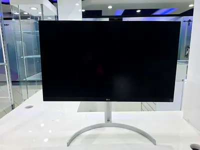 LG 4K 27UK850-W 27 with 4K UHD IPS Monitor with HDR10 USB Type-C Connectivity and FreeSync, White