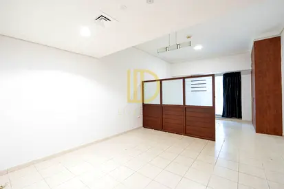Close To Metro | Unfurnished | Mid Floor | Vacant