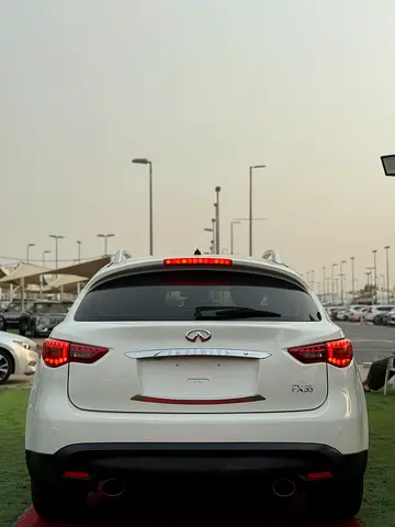 2011 Infiniti FX45/FX35 照片 4