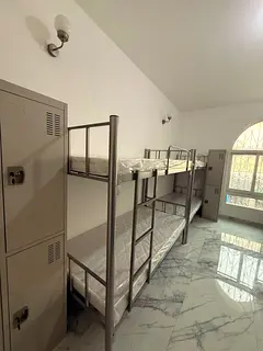 Ladies Bedspace Available – Al Karama, Abu Dhabi