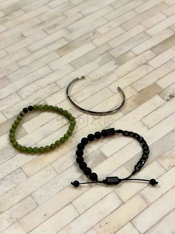 bracelets