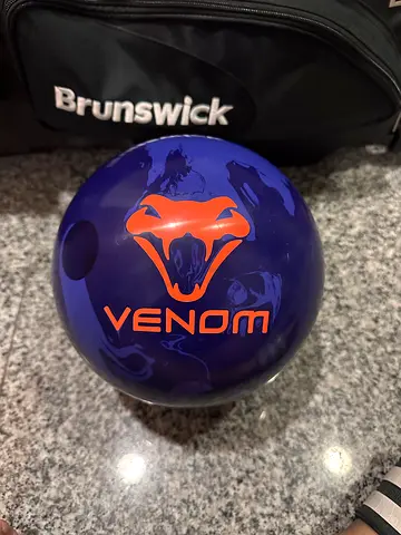Motiv Bowling Balls