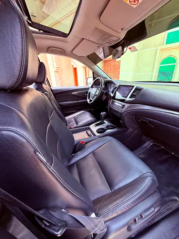 2017 Honda PILOT — фото 12