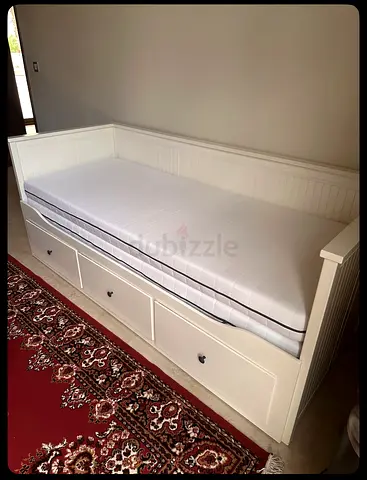Day bed