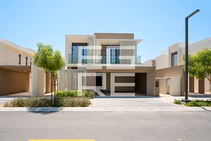 Ultra-Luxury 4BR Villa | Private Pool | Large Backyard
