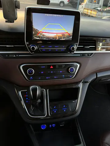 صورة 7 لـ 2019 Hyundai GRAND STAREX
