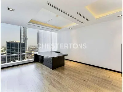 Grade A I Luxury Tower I 3 parking spaces