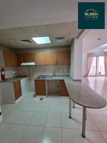 Bright and Spacious| Big Layout| Ready to Move