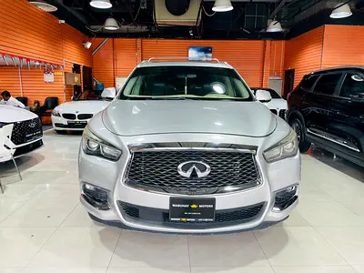 2018 Infiniti QX60 照片 2