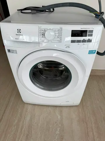 Electrolux PerfectCare 600 Washing Machine 7kg