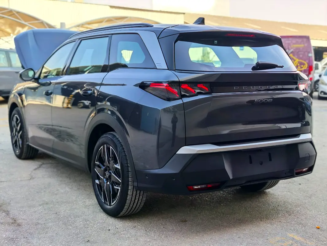 Peugeot 5008 2026