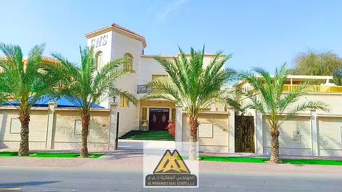 فيلا فاخرة للبيع في الروضة 3 – عجمان تحفة معمارية بمساحة 10,000 قدم² | أرضي + أول + رووف | 9 غرف ماستر | شاملة الكهرباء والمياه والتكييفات فرصة استثنا