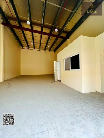 مستودع مميز بسعر تنافسي للإيجار في الجرف 1 | 2000 قدم² أرضي | كهرباء 21 كيلو وات | 90,000 درهم