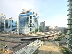 Marina Canal View l Bright l Beachfront 2BR+Maid