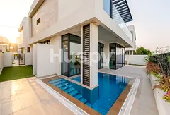 Vacant Now | Beachfront | Marbella