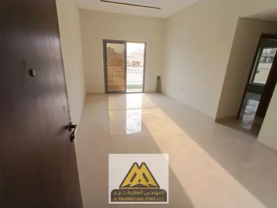 تُعد هذه الشقة من أفضل خيارات السكن في النعيمية 1 – عجمان، حيث تتميز بأنها أول ساكن داخل بناية عائلية حديثة، مع تشطيبات راقية ومساحة مريحة تناسب العائ