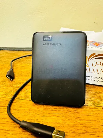 WD Elements Portable External USB 3.0 Hard Drive - 2TB (Good Condition)