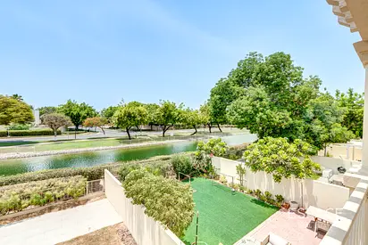 Lake View | Upgraded | September