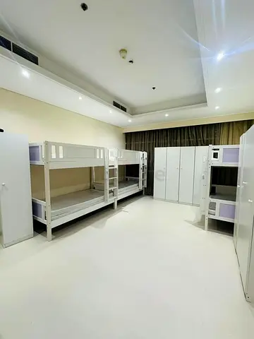 Ladies bedspace available near burjuman metro@900