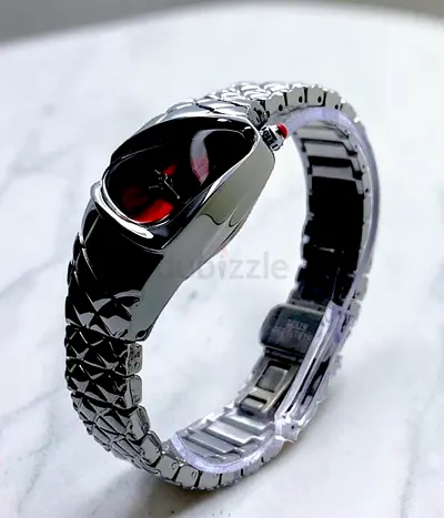 Cabane de Zucca × Seiko Dragon Eye Rose Dial Quartz Watch – Limited Edition Designer Timepiece