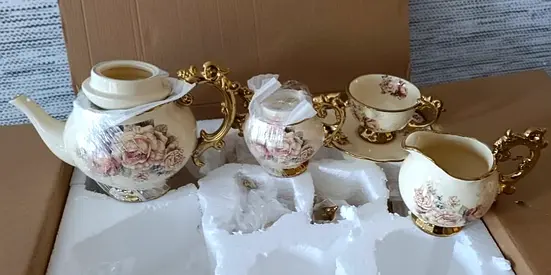 Fanquare Premium Porcelain Tea Set - 15pc NEW ✨