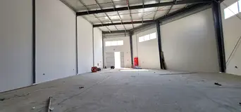 💠 Premium Industrial Shed for Rent in Al Sajaa – Prime Location & Ready to Move In 💠