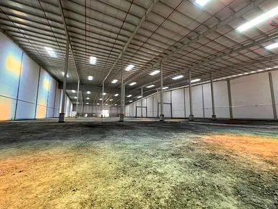 Annual Rental / Commercial Warehouse / Large Operating Space / High Power Electricity / Strategic Location / Private Yard / Ready for Handover