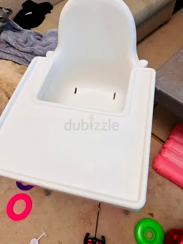 White Baby High Chair with Removable Tray