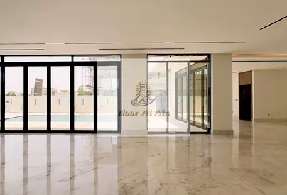 Luxury Brand New Independent 6 BED VILLA | Private Pool | LIFT