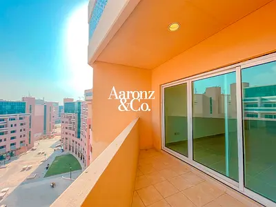Spacious Studio | Near to Metro | Ready to Move-in