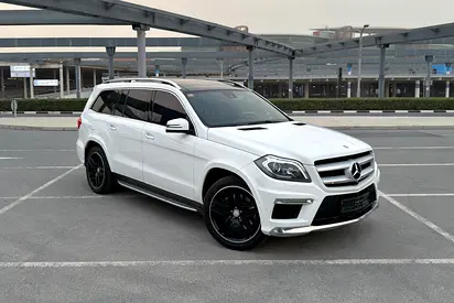Full MB Service History / 2 Keys | Mercedes Benz GL500 4Matic 2016 GCC Specifications (1 Owner