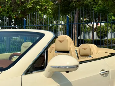صورة مصغرة 16 لـ 2012 Bentley CONTINENTAL