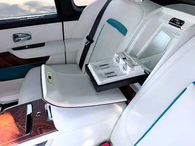 صورة مصغرة 14 لـ 2019 ROLLS-ROYCE CULLINAN
