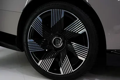 2024 ROLLS-ROYCE SPECTRE 照片 19