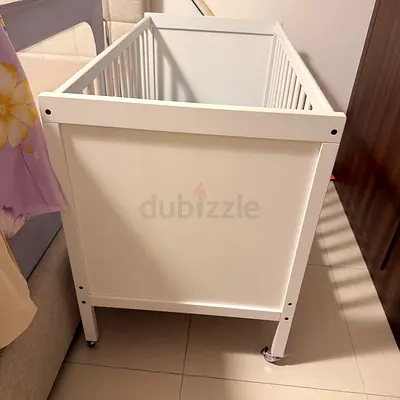 Crib bed