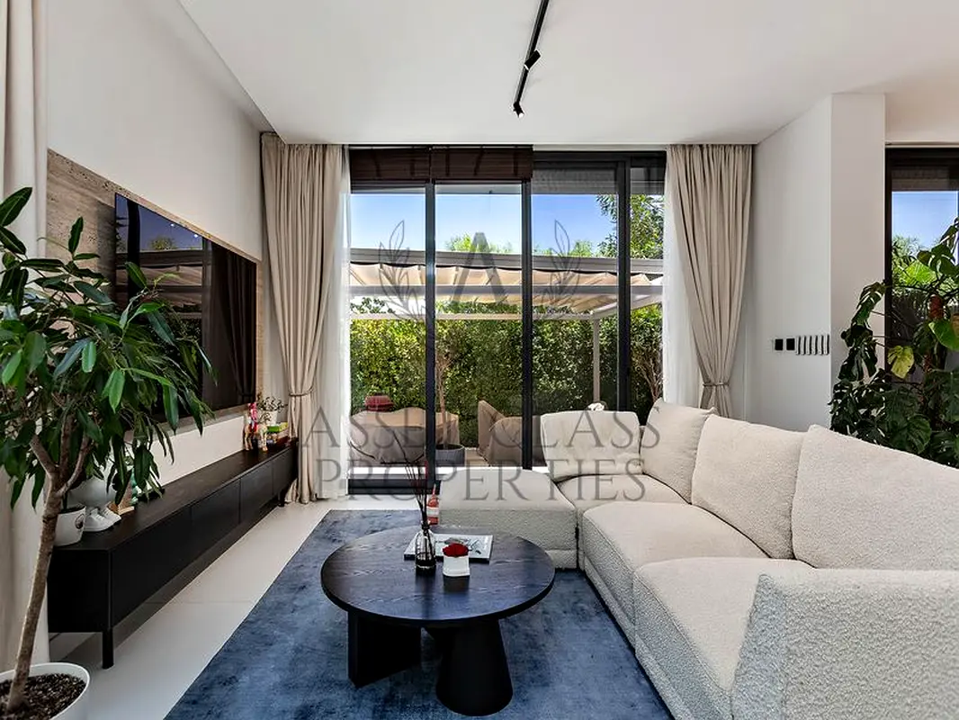 High End Upgrade | Furnished | Vacant |