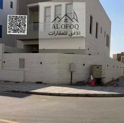Luxury villa in a prime location corner lot facing two streets near Al-Rahmaniyah || 5 Spacious roo