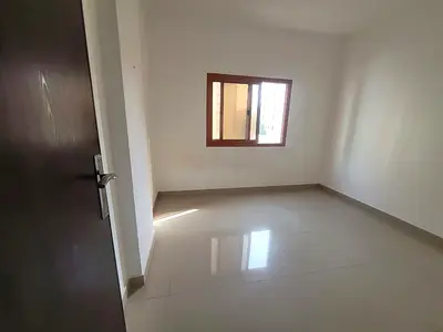Ready To Move 2 BHk 28k with Balcony Near To Mujarah park