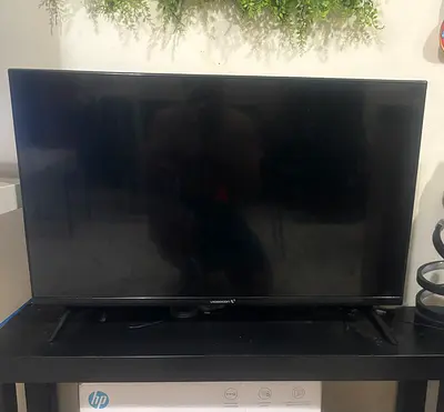 Videocon 32-inch Smart LED TV - Good Working Condition