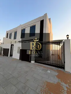 DISTRESS DEAL | 4BR VILLA | ALL ROOMS ARE MASTER | FREE HOLD FOR ARABS