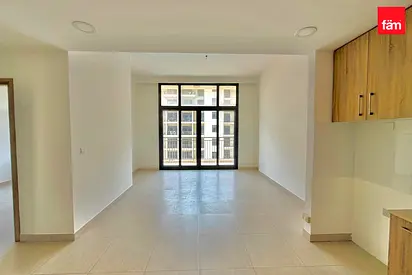 Vacant | Pool View | Prime Location