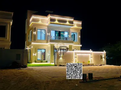 فيلا فاخرة بتصميم عصري وتشطيبات راقية وحديقة، كل ذلك بسعر يشمل رسوم التسجيل.
