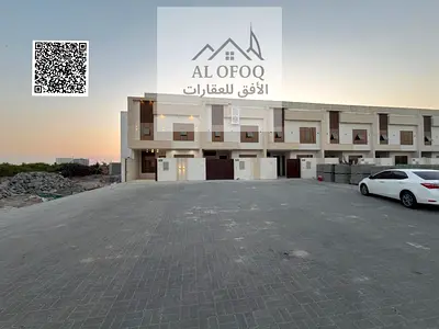 فرصة استثنائية تاون هاوس فاخر على الشارع || ارتداد 25 متر || 5 غرف نوم مع خزائن || روف واسع || تصميم مودرن || شامل رسوم التسجيل والكهرباء والتكييف