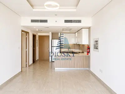 Spacious | With Kitchen Appliances | Vacant
