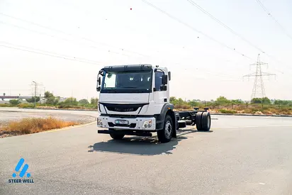 2024 Fuso FJ 12 Ton 6.4L RWD Diesel Bare Chassis Truck  | White