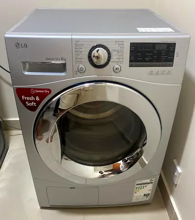 LG 8KG 💯 Dryer Clothes Latest Model With Touch screen- Sensor Dry, Excellent Condition