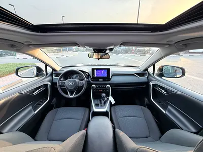 صورة 8 لـ 2025 Toyota RAV 4