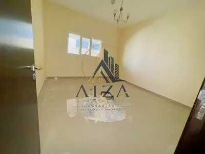 HOT OFFER//BRAND NEW 2ND SHIFTING//VERY SPAISIUS 2BHK WITH BALCONY ATTACH BATHROOM WADROOBS ONLY 45,000 PARKING FREE
