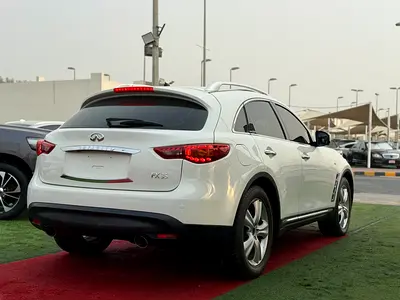 2011 Infiniti FX45/FX35 照片 6