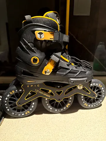 EPIC Skates 125 mm almost brand new